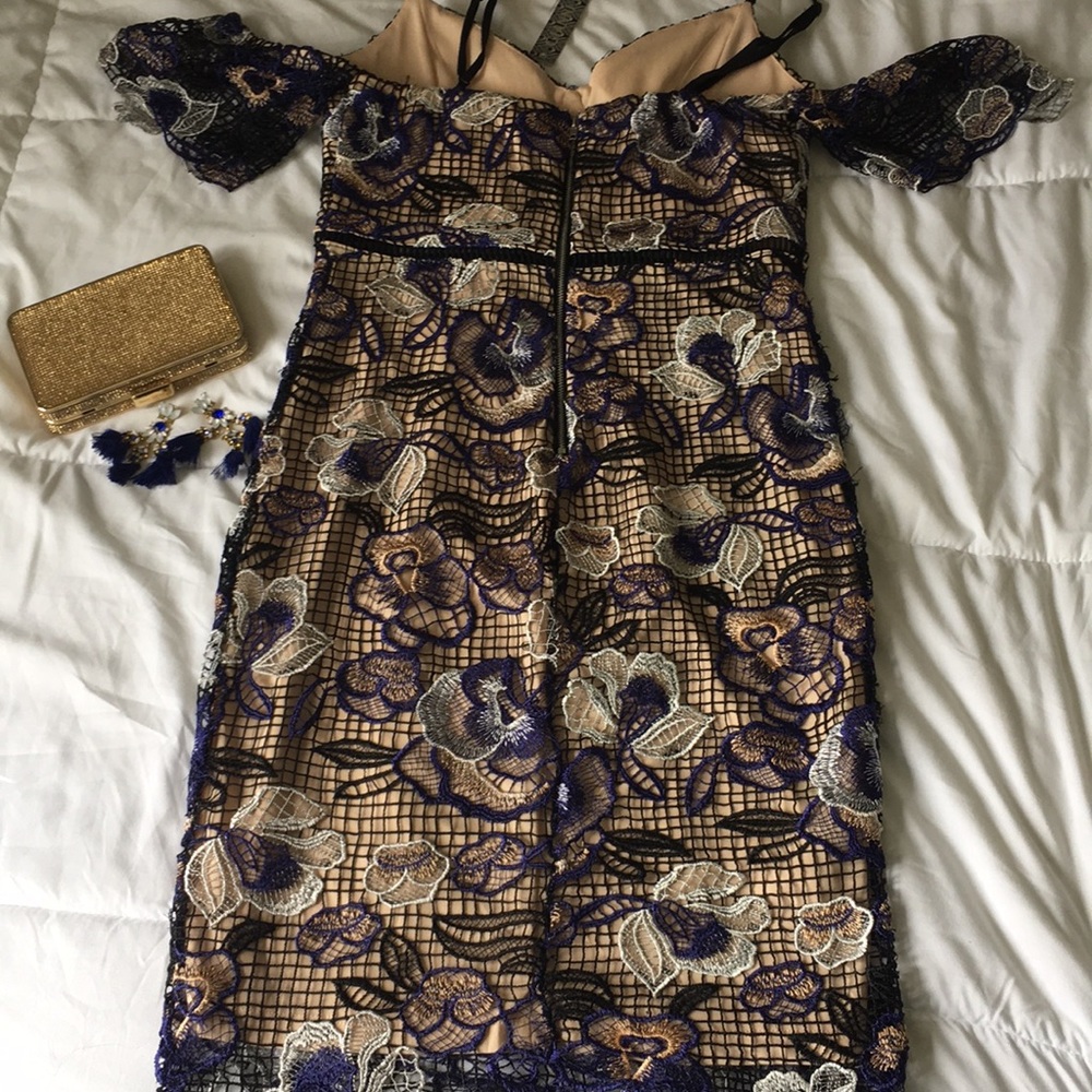 Gianni Bini Lace Dress - Picture 6 of 8
